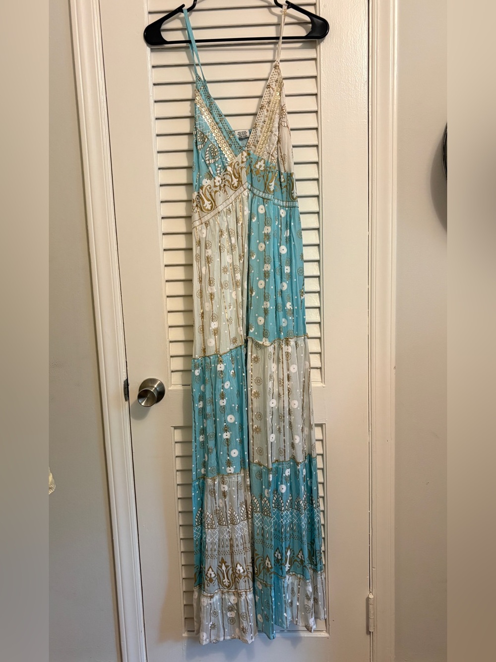 Bohemian Maxi Dress with Floral Pattern